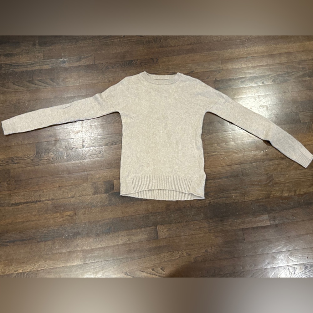 Stunning Zadig and Voltaire Women’s sweater NWOT